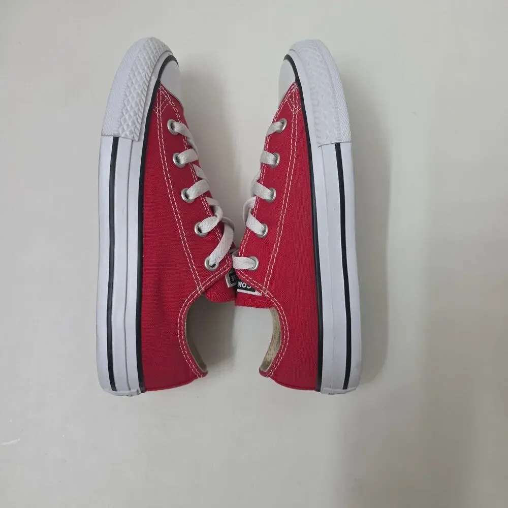 Converse All Star Kids Youth Size 1 Red Low Top All Star Canvas